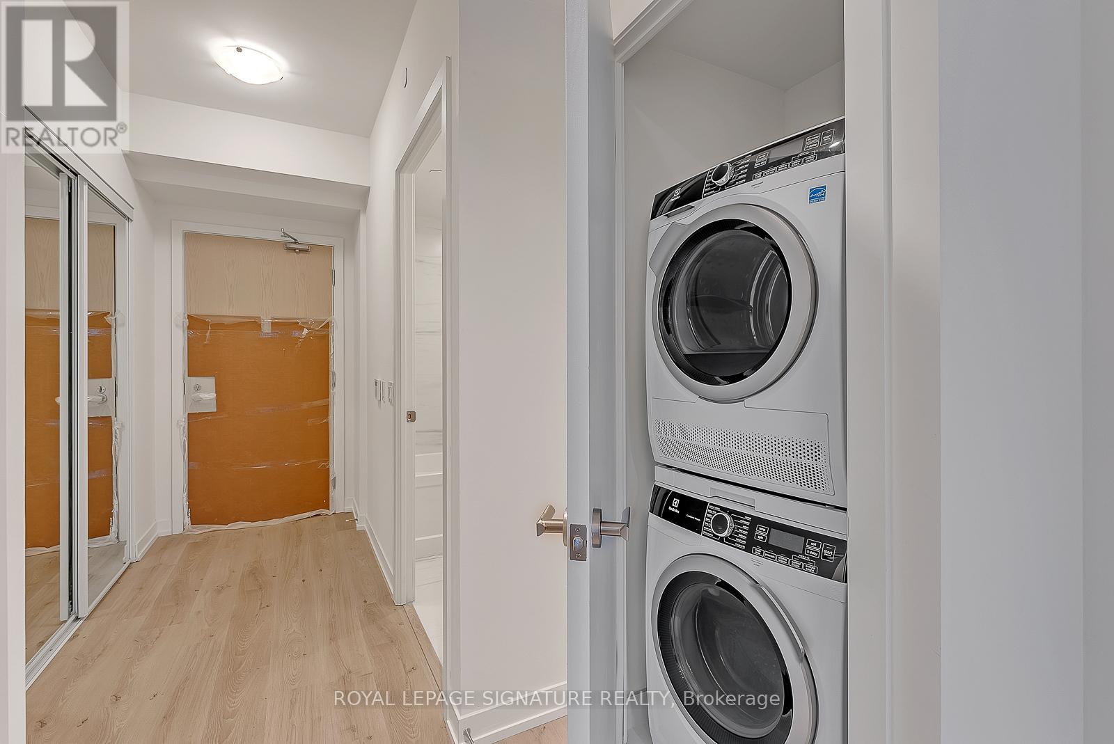 7312 - 138 Downes Street, Toronto, Ontario  M5E 0E4 - Photo 21 - C12392416