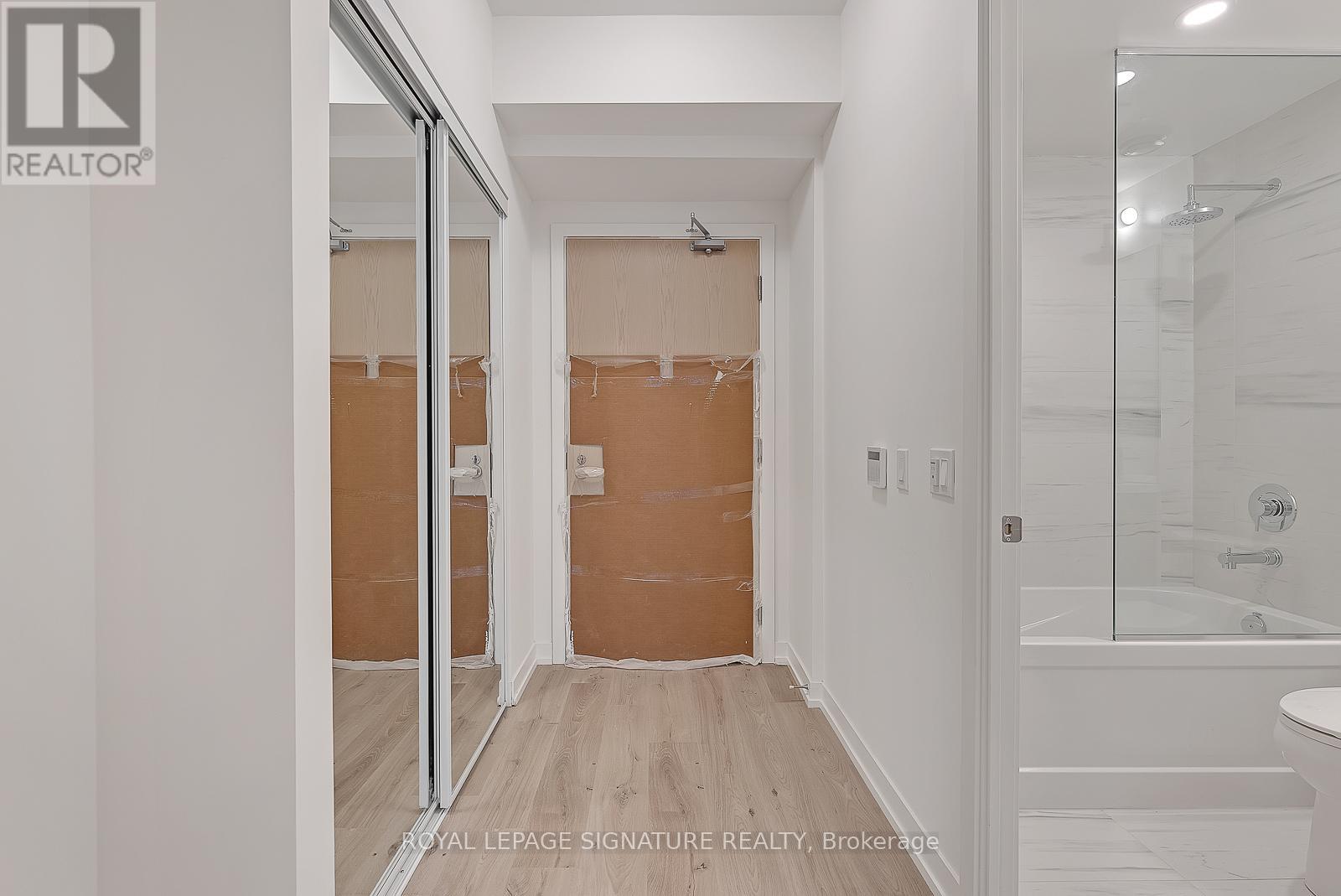 7312 - 138 Downes Street, Toronto, Ontario  M5E 0E4 - Photo 22 - C12392416