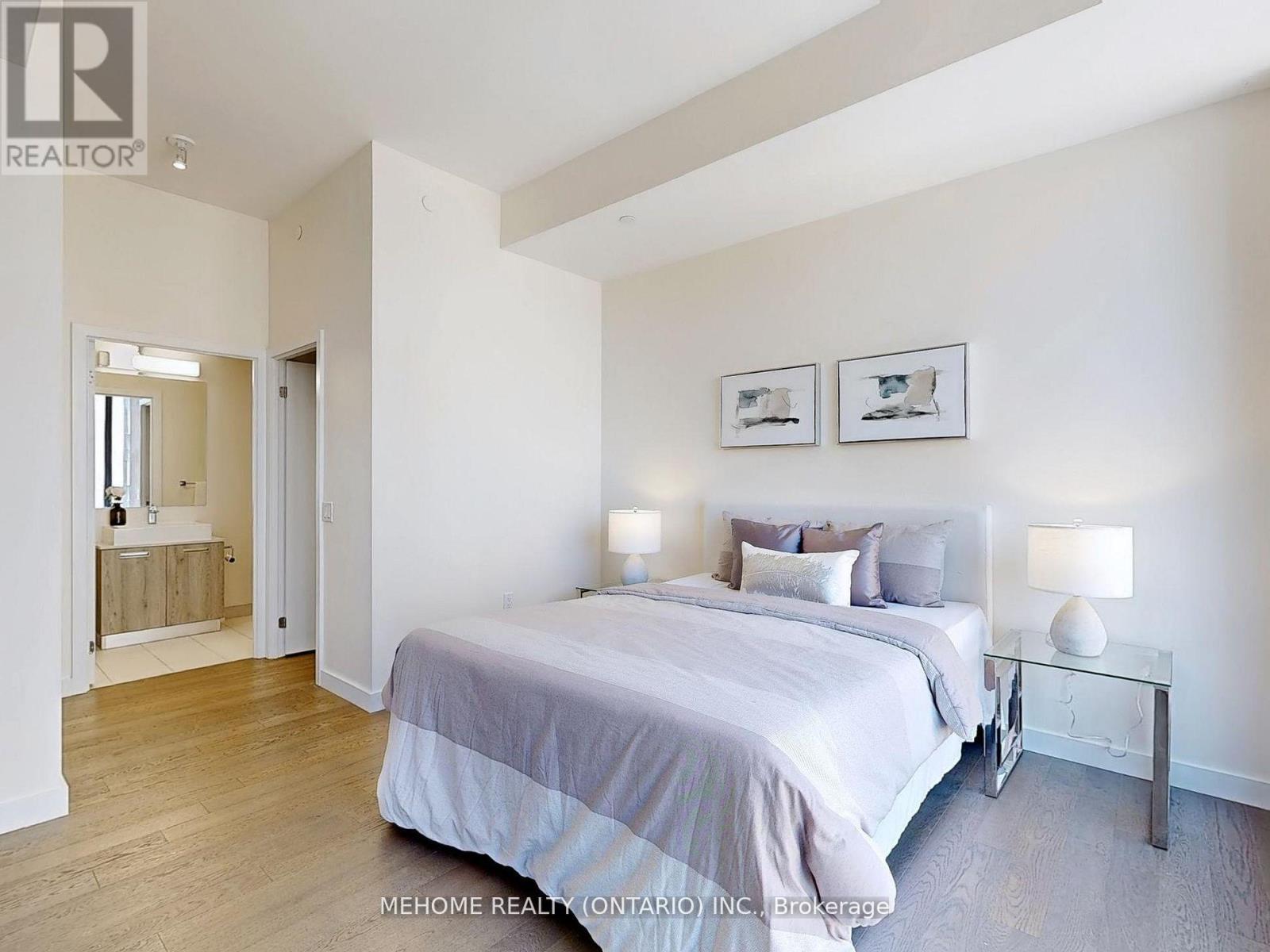 702 - 2a Church Street, Toronto (Waterfront Communities), Ontario  M5E 0E1 - Photo 18 - C12392427