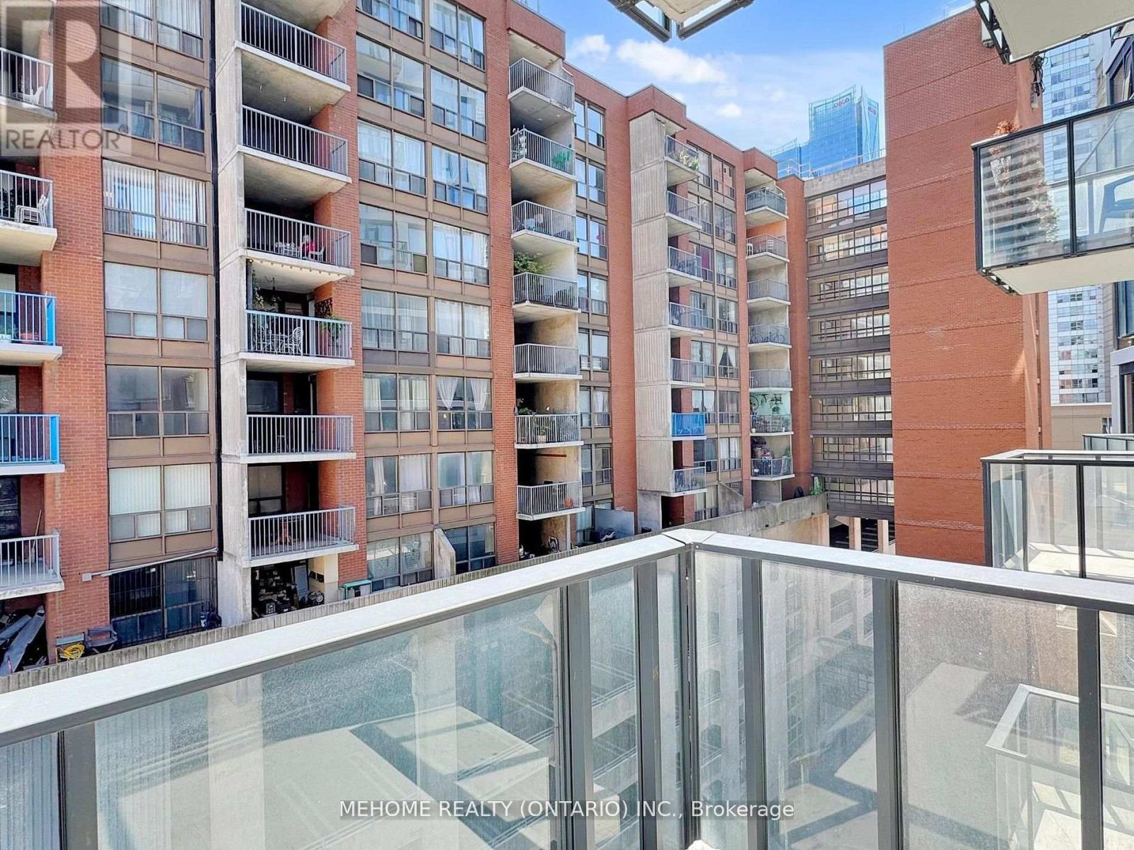 702 - 2a Church Street, Toronto (Waterfront Communities), Ontario  M5E 0E1 - Photo 28 - C12392427
