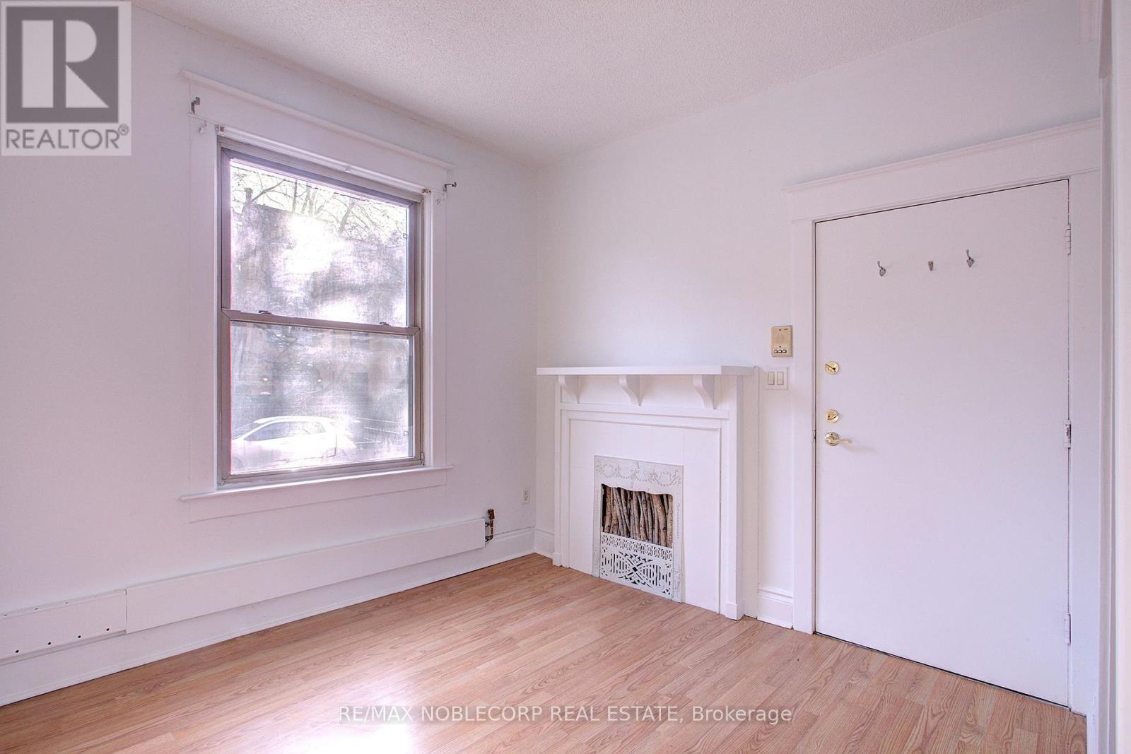 1 - 34 Winchester Street, Toronto, Ontario  M4X 1A7 - Photo 12 - C12392526