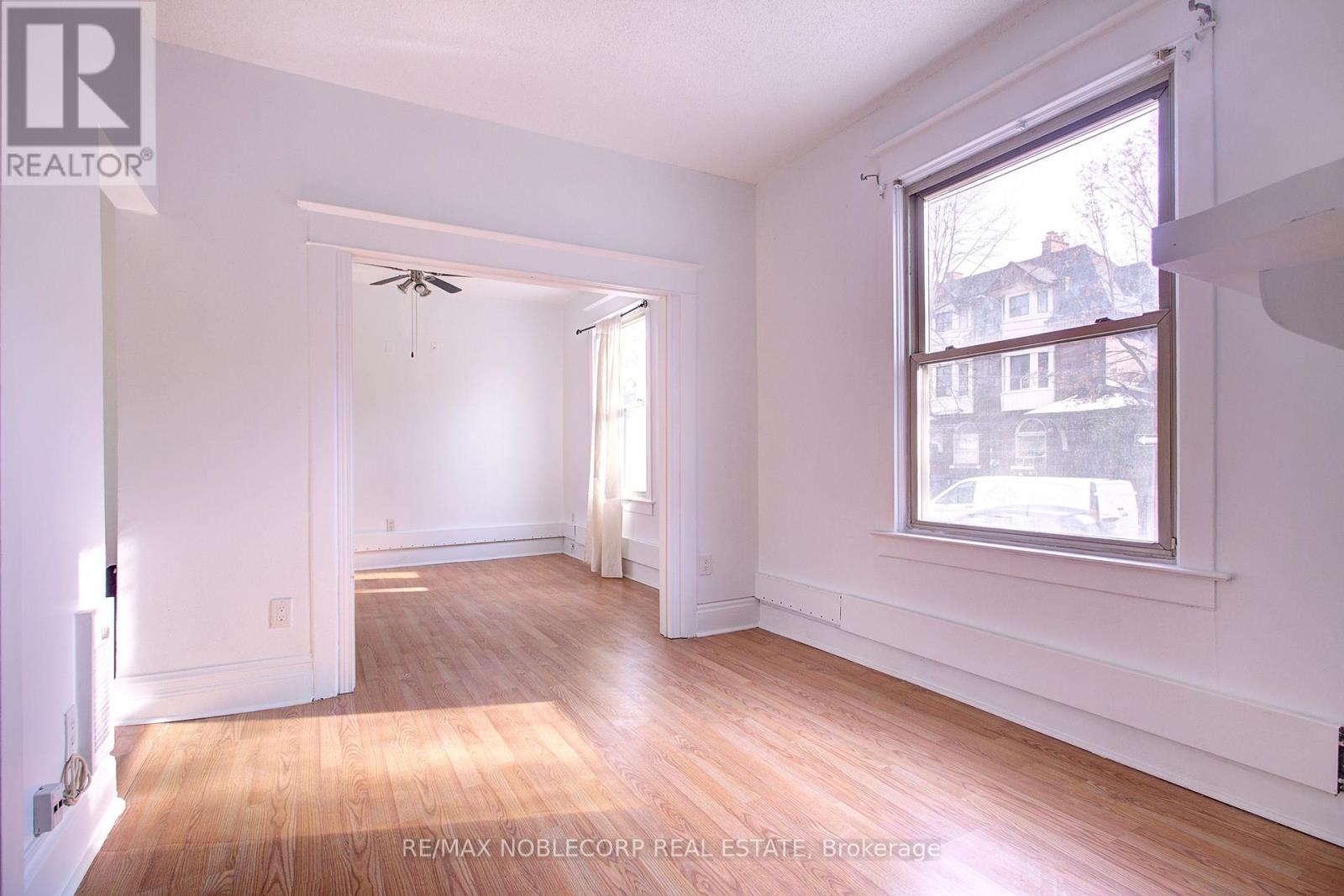1 - 34 Winchester Street, Toronto, Ontario  M4X 1A7 - Photo 4 - C12392526