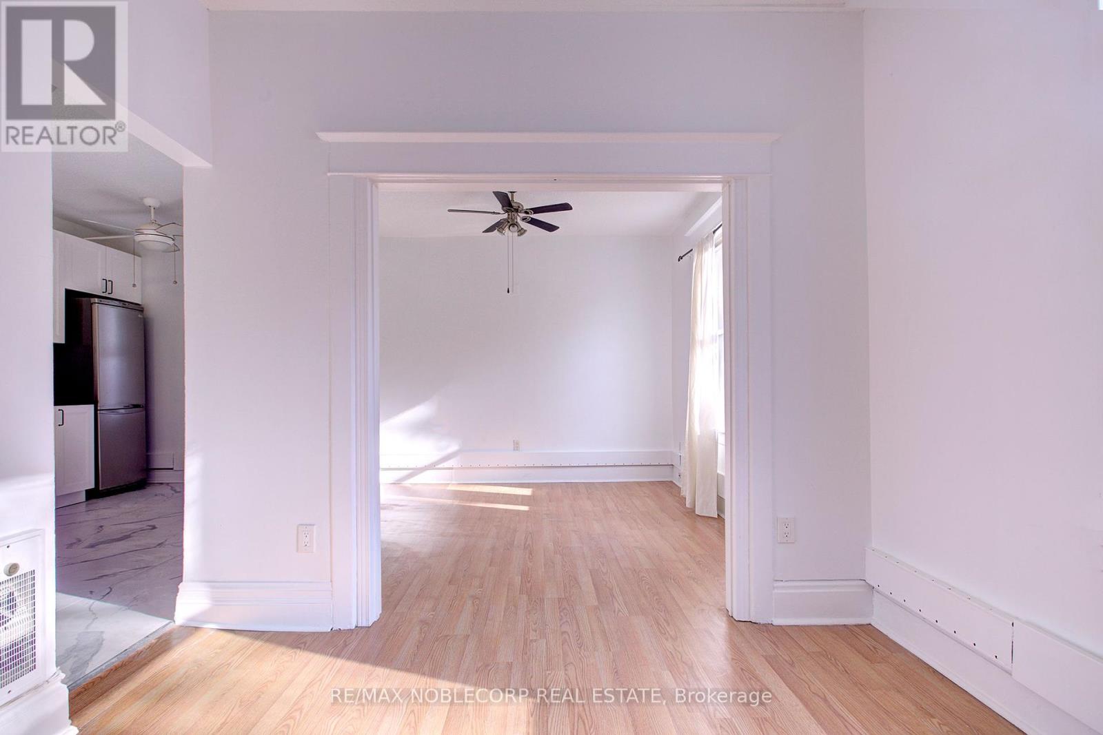 1 - 34 Winchester Street, Toronto, Ontario  M4X 1A7 - Photo 5 - C12392526