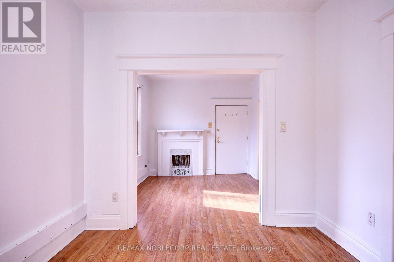 1 - 34 Winchester Street, Toronto, Ontario  M4X 1A7 - Photo 9 - C12392526