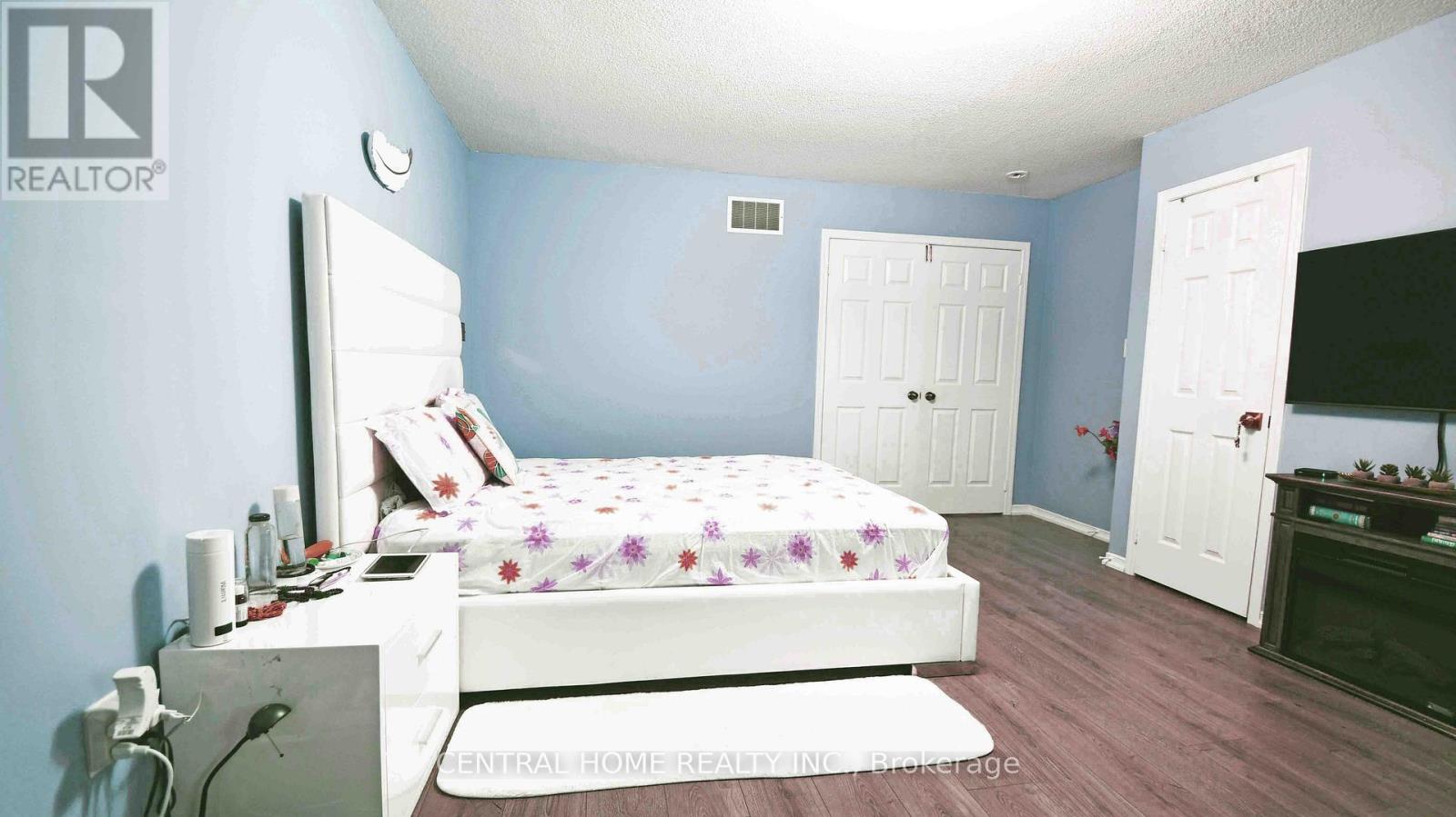 25 Camilleri Road, Ajax (Central East), Ontario  L1Z 0T2 - Photo 8 - E12390393