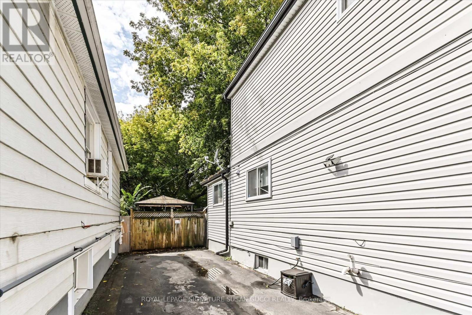 94 Meighen Avenue, Toronto (O'connor-Parkview), Ontario  M4B 2H7 - Photo 34 - E12392463
