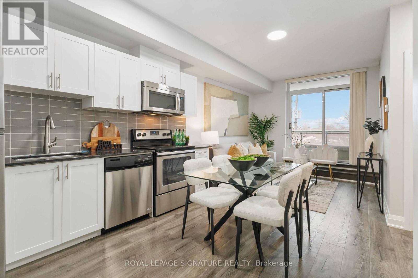 212 - 3520 DANFORTH AVENUE, Toronto, Ontario
