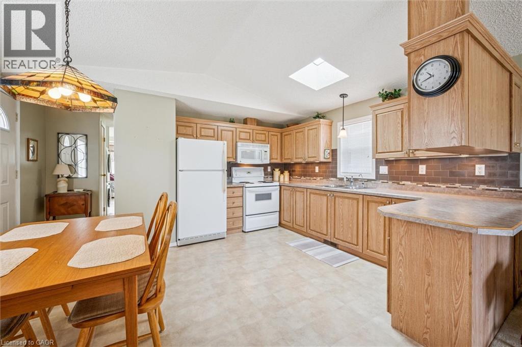 72 Ash Avenue Pvt, Puslinch, Ontario  N0B 2J0 - Photo 7 - 40768104