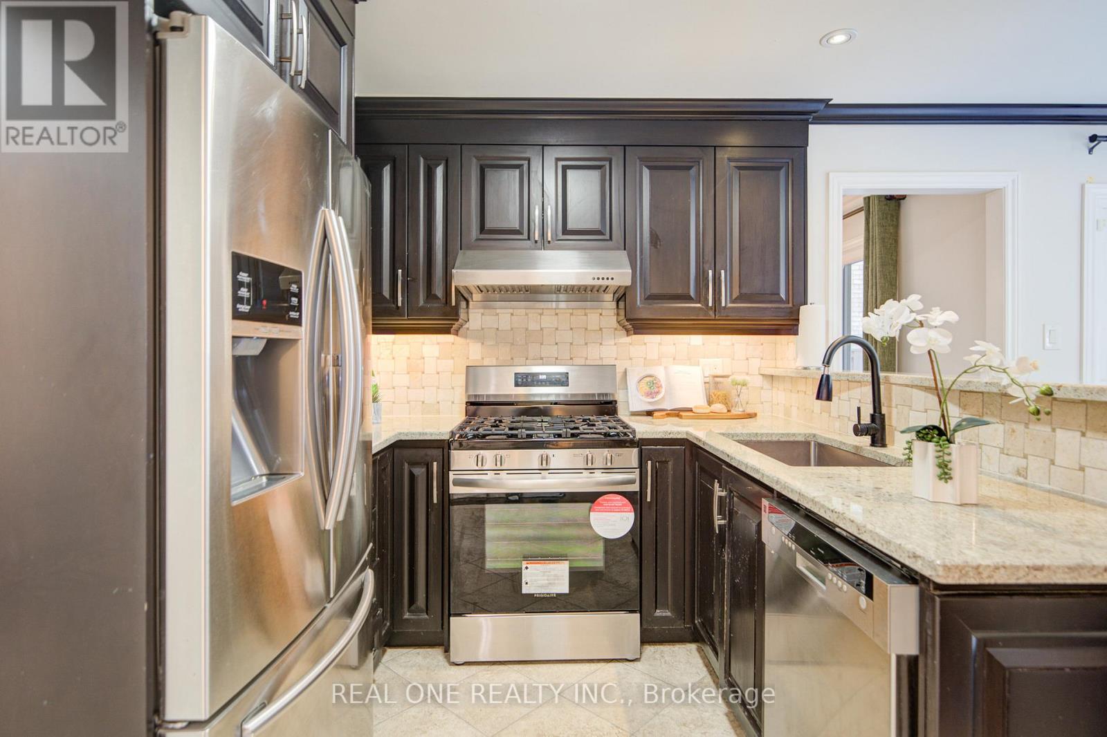 58 Elson Street, Markham (Middlefield), Ontario  L3S 1Y7 - Photo 23 - N12371862