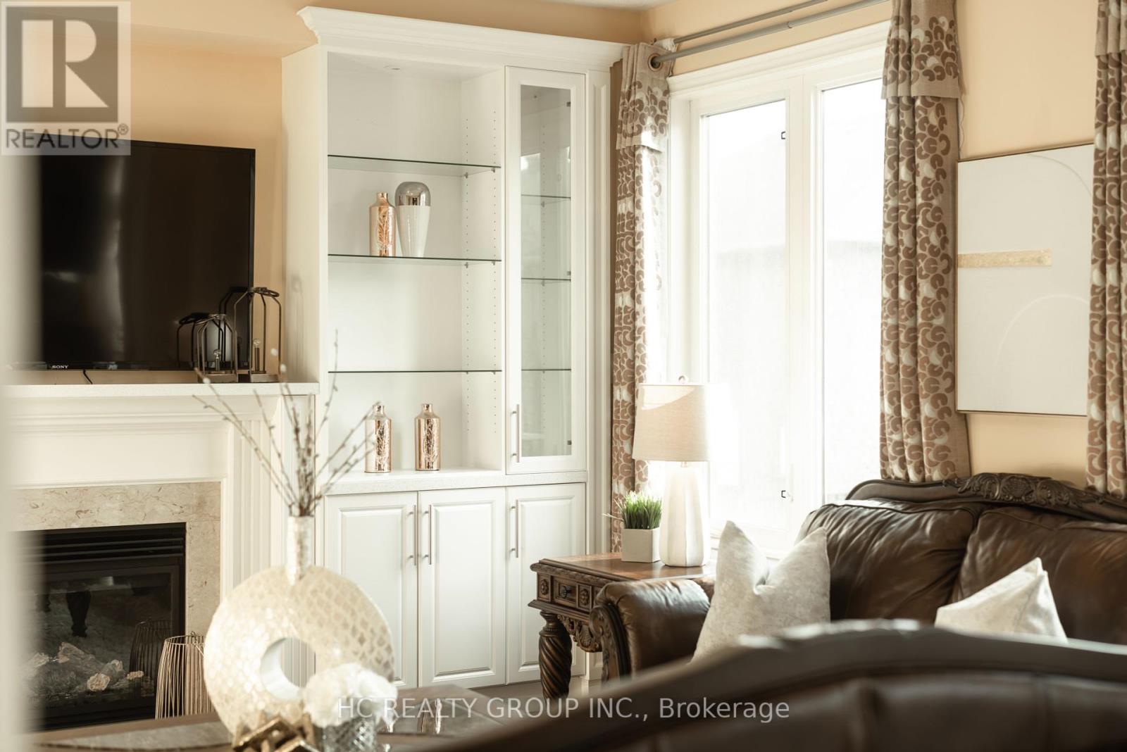 196 Kentland Street, Markham, Ontario  L6E 0K9 - Photo 8 - N12390327