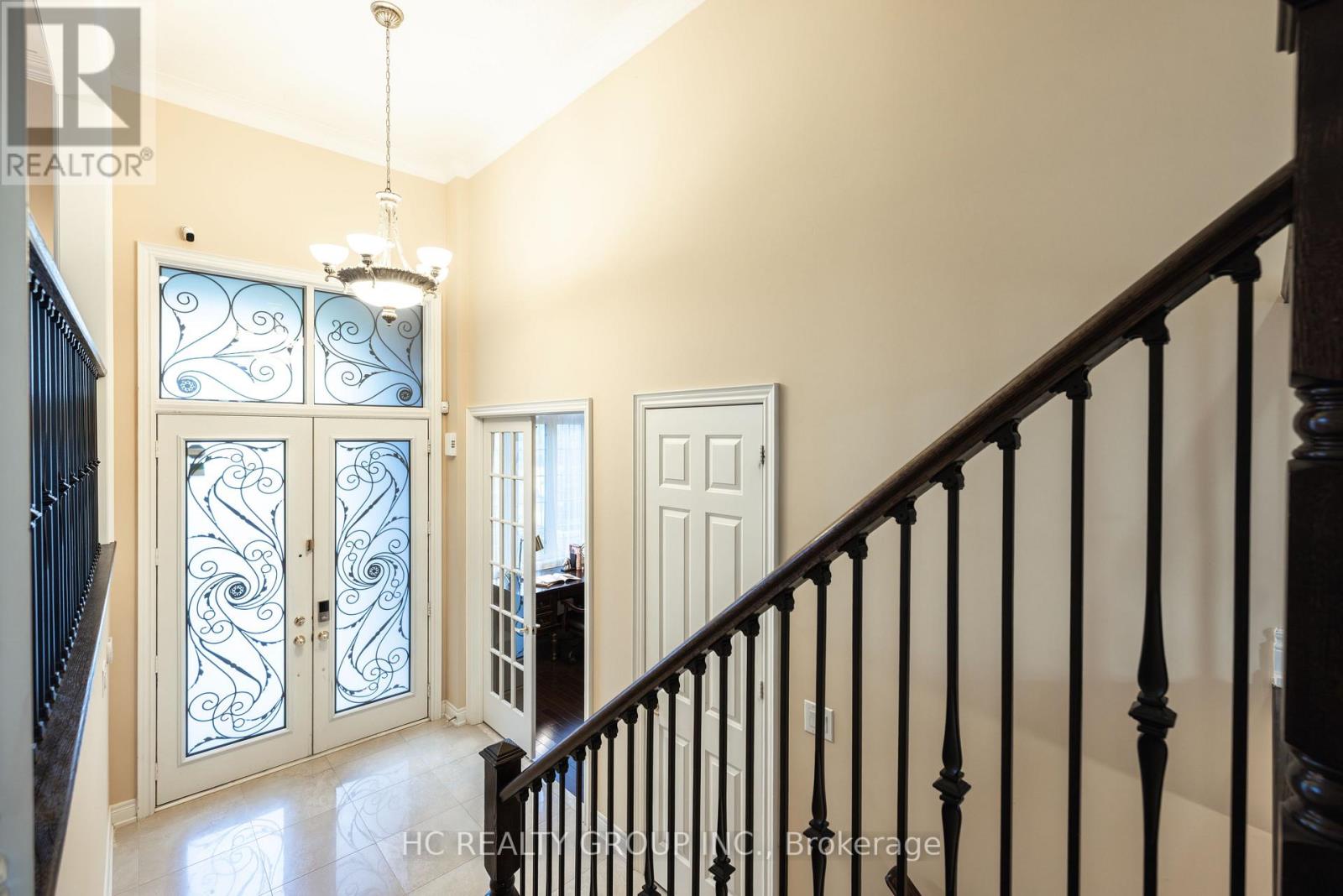 196 Kentland Street, Markham, Ontario  L6E 0K9 - Photo 6 - N12390327