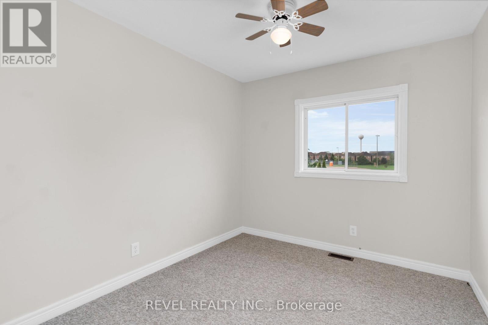 58 Michael Crescent, Barrie, Ontario  L4M 6Z2 - Photo 18 - S12390395