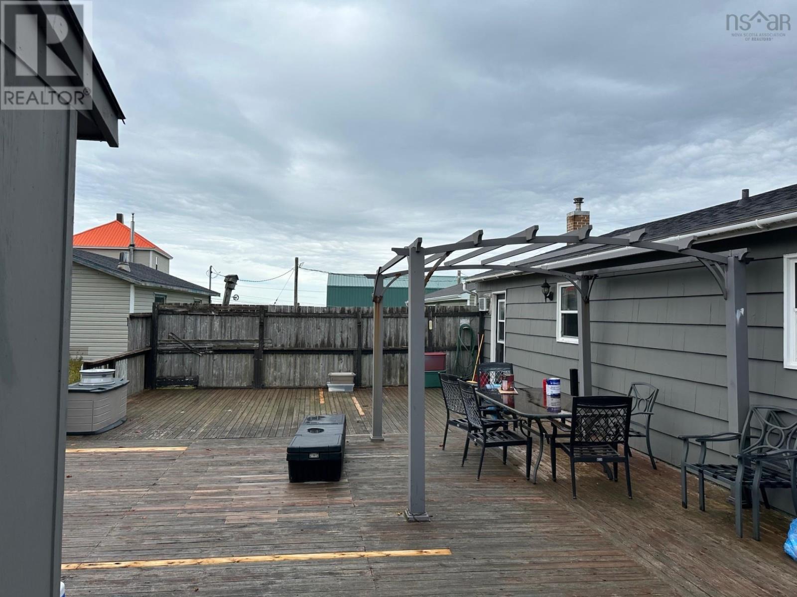 51 Centennial Street, Canso, Nova Scotia  B0H 1H0 - Photo 4 - 202522838