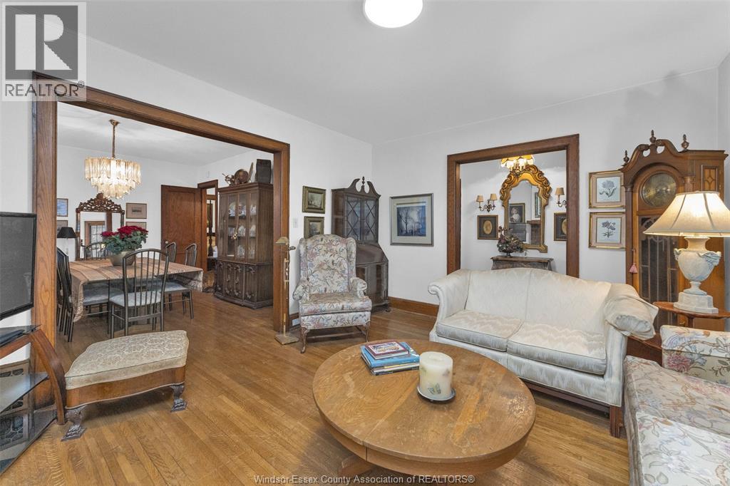 245-247 Mcewan, Windsor, Ontario  N9B 2E3 - Photo 6 - 25022825