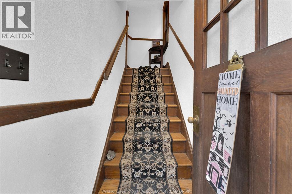 245-247 Mcewan, Windsor, Ontario  N9B 2E3 - Photo 19 - 25022825