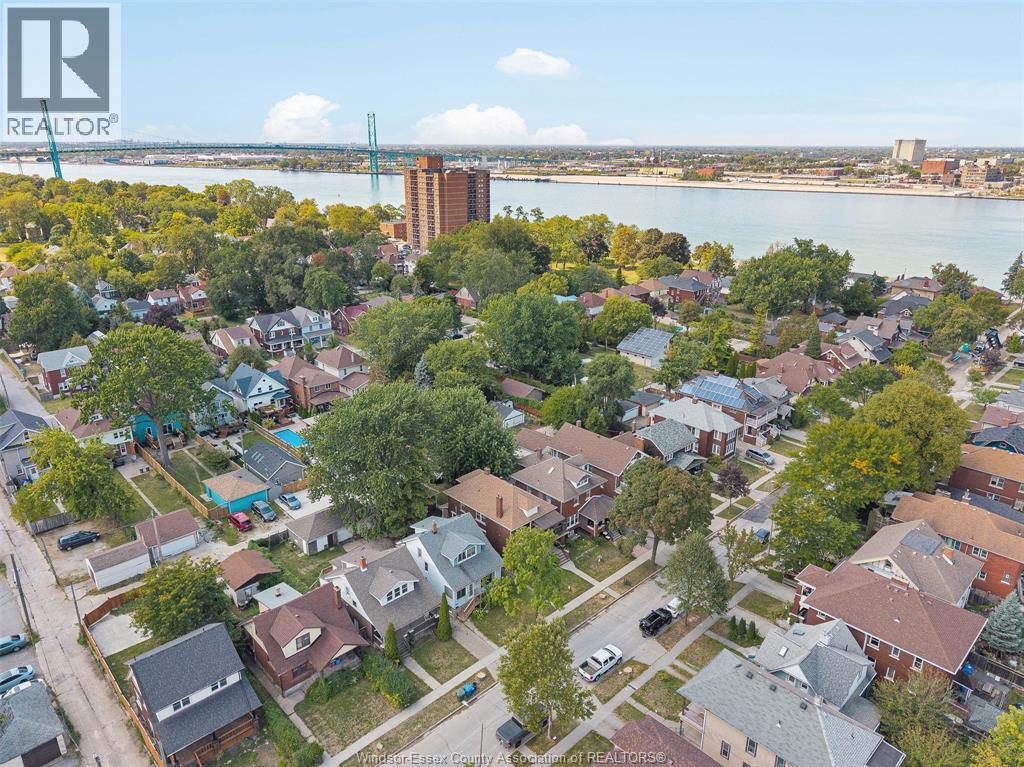 245-247 Mcewan, Windsor, Ontario  N9B 2E3 - Photo 42 - 25022825