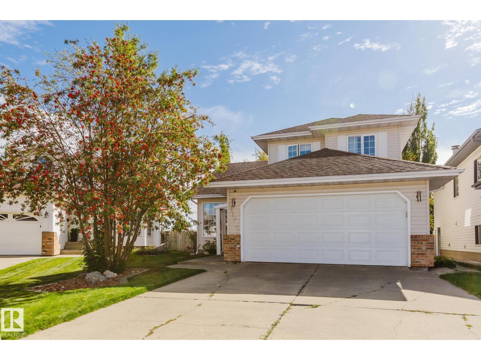 11315 8 AV NW, Edmonton, Alberta