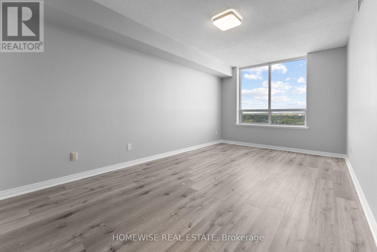 910 - 850 Steeles Avenue, Vaughan, Ontario  L4J 8E7 - Photo 12 - N12392435