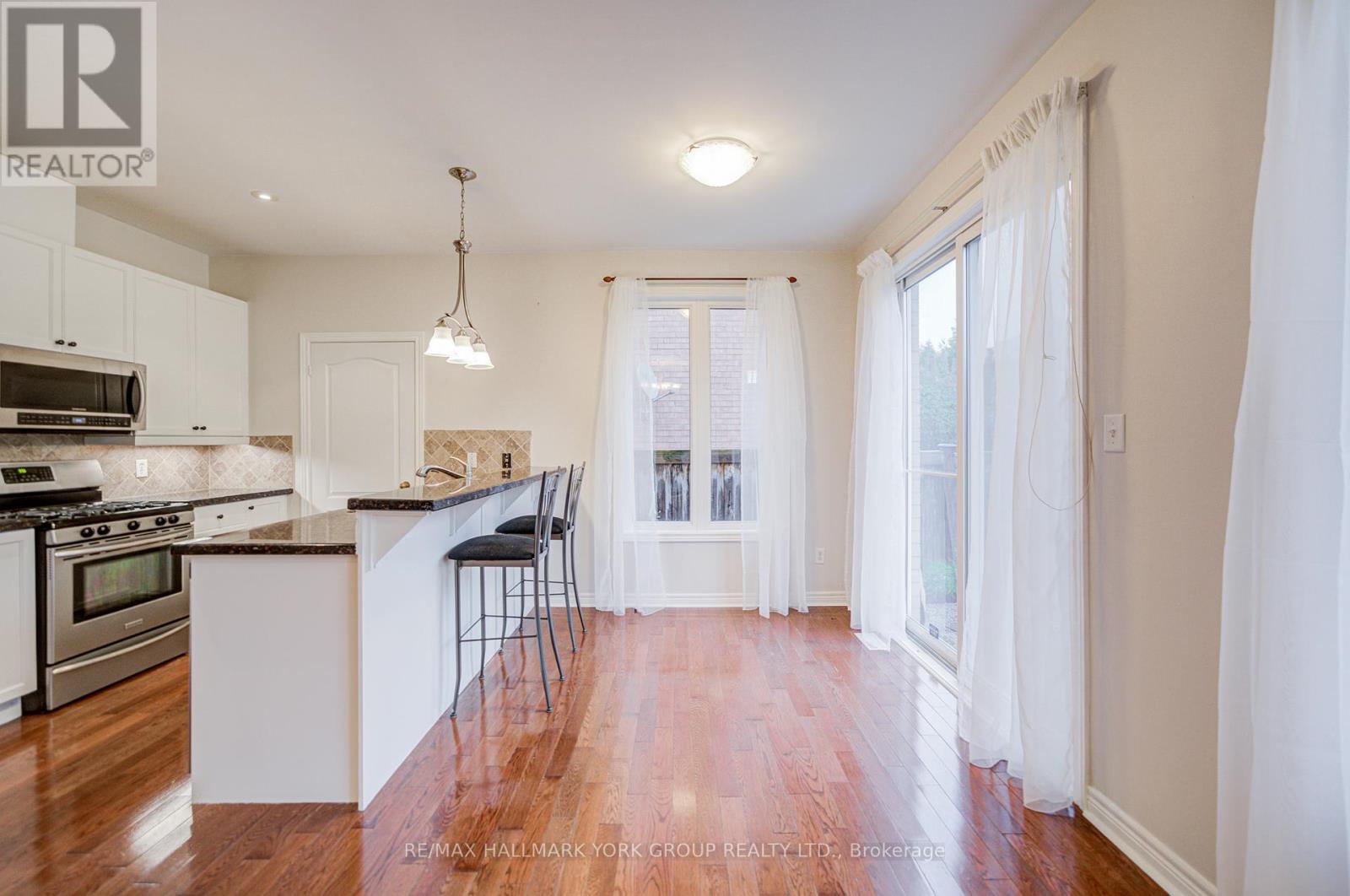 123 Oakborough Drive, Markham, Ontario  L6B 0G3 - Photo 19 - N12392452