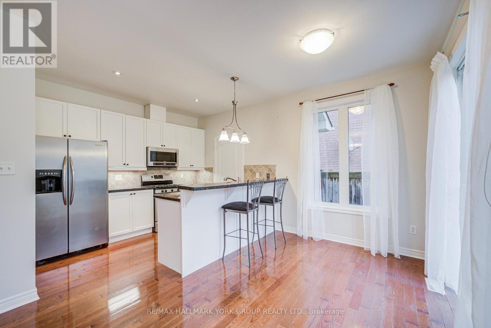 123 Oakborough Drive, Markham, Ontario  L6B 0G3 - Photo 20 - N12392452