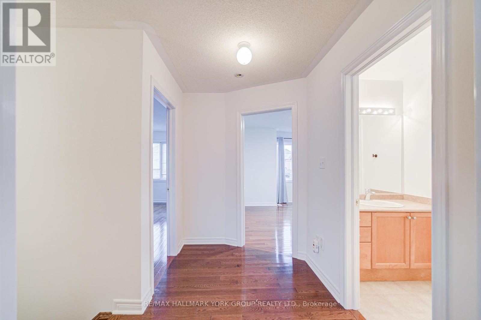 123 Oakborough Drive, Markham, Ontario  L6B 0G3 - Photo 33 - N12392452