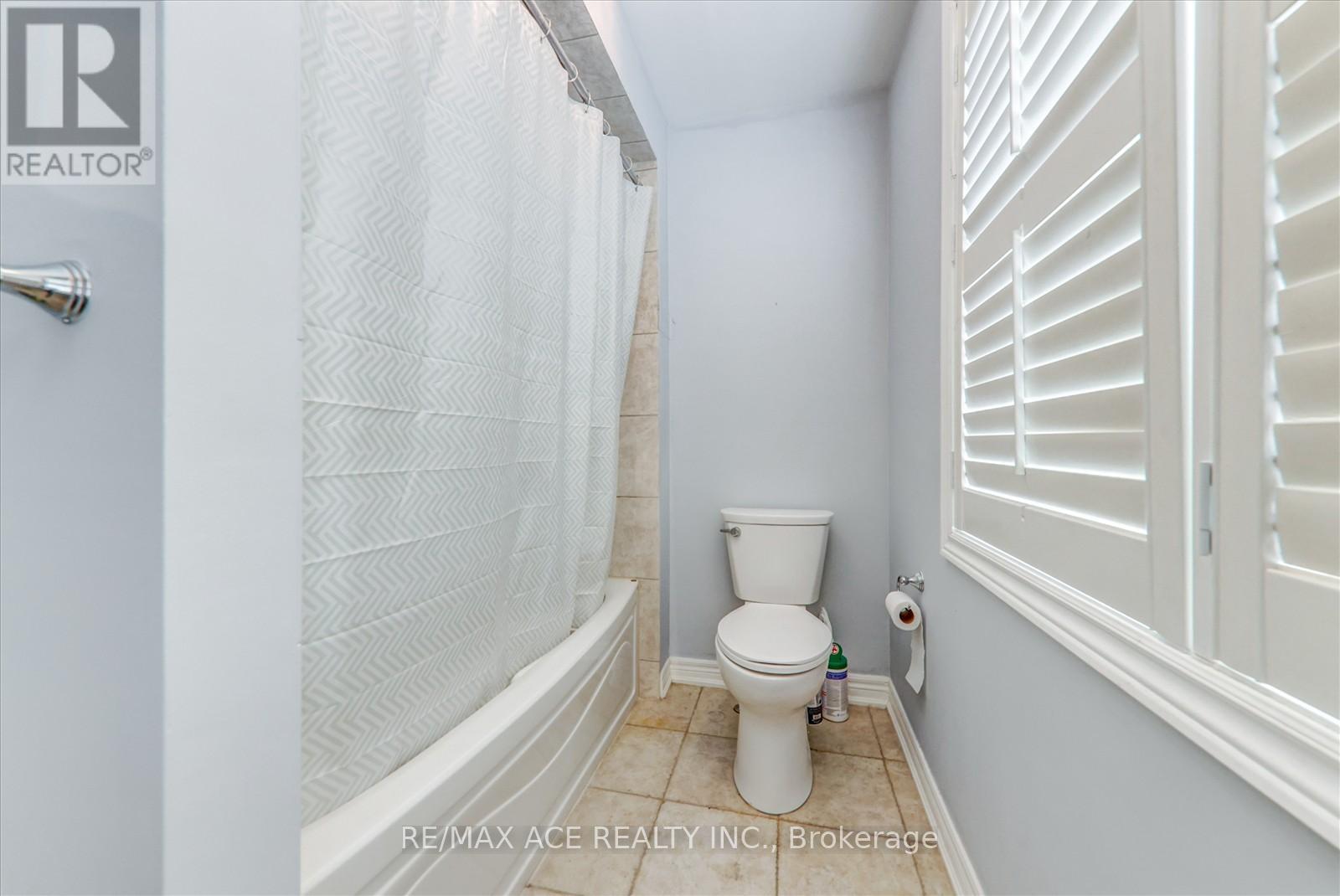 138 Riverwalk Drive, Markham, Ontario  L6B 0E2 - Photo 32 - N12392459