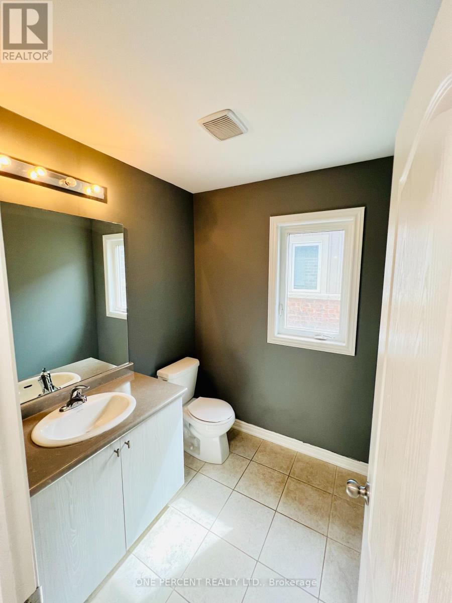 415 Krotz Street W, North Perth, Ontario  N4W 0H8 - Photo 13 - X12390405