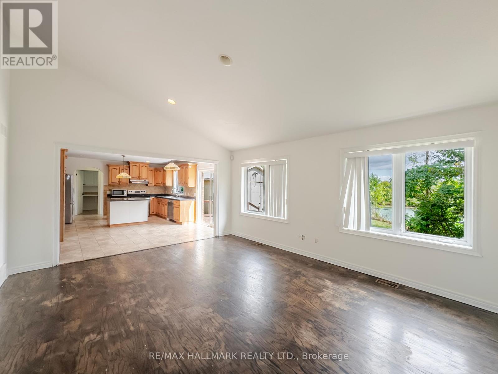 138 Colbeck Drive, Welland, Ontario  L3C 7M1 - Photo 13 - X12390330
