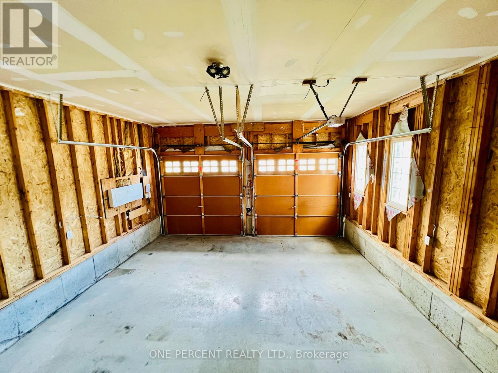 415 Krotz Street W, North Perth, Ontario  N4W 0H8 - Photo 14 - X12390405