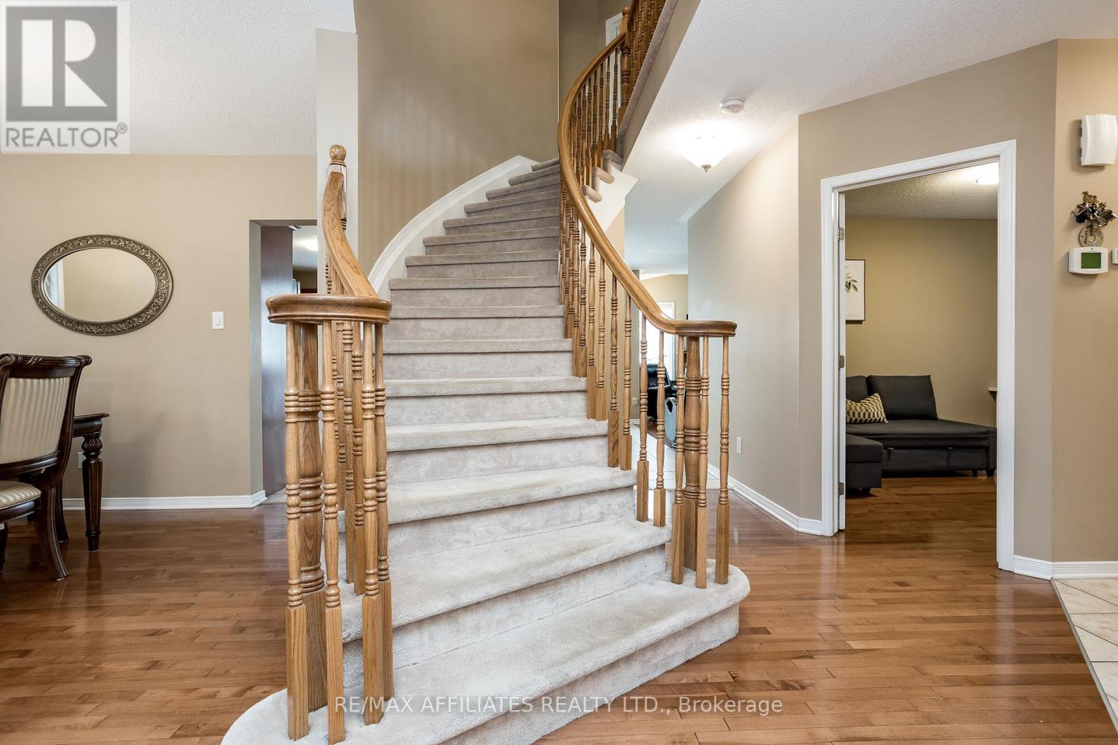 232 Hidden Meadow Avenue, Ottawa, Ontario  K1T 0C1 - Photo 18 - X12392550