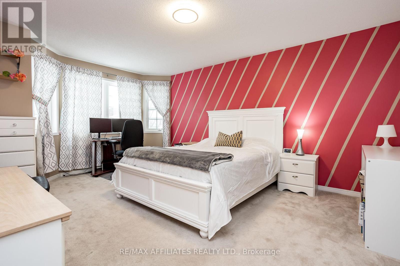 232 Hidden Meadow Avenue, Ottawa, Ontario  K1T 0C1 - Photo 23 - X12392550