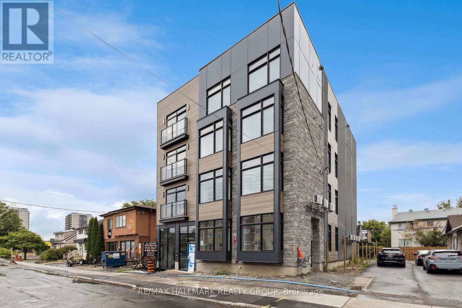 26 MCARTHUR AVENUE, Ottawa, Ontario