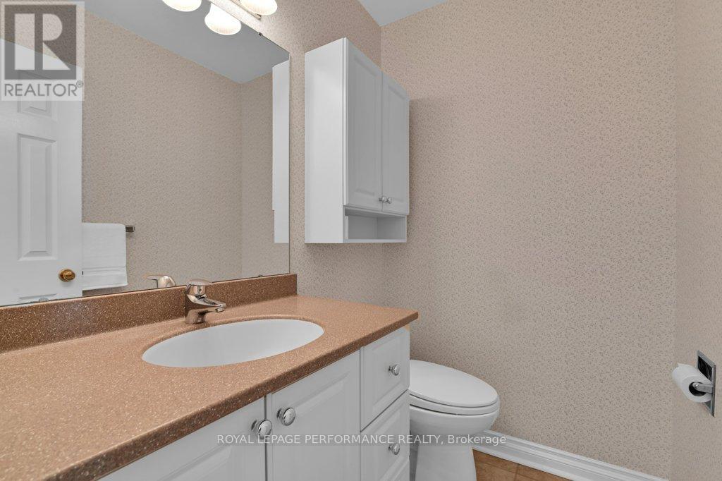 14 Trusty Bay, Ottawa, Ontario  K1V 0A3 - Photo 15 - X12392562