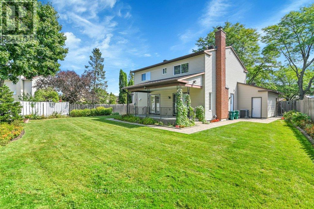 14 Trusty Bay, Ottawa, Ontario  K1V 0A3 - Photo 32 - X12392562