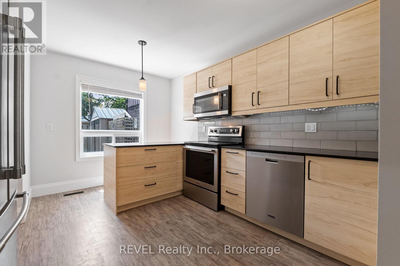 Property at 109 - 45 MARKSAM ROAD image 5