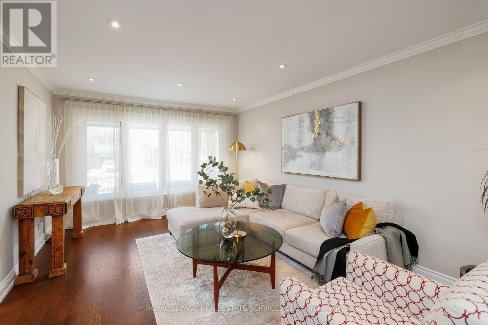 2358 Canso Road, Oakville, Ontario  L6J 5W6 - Photo 7 - W12392404