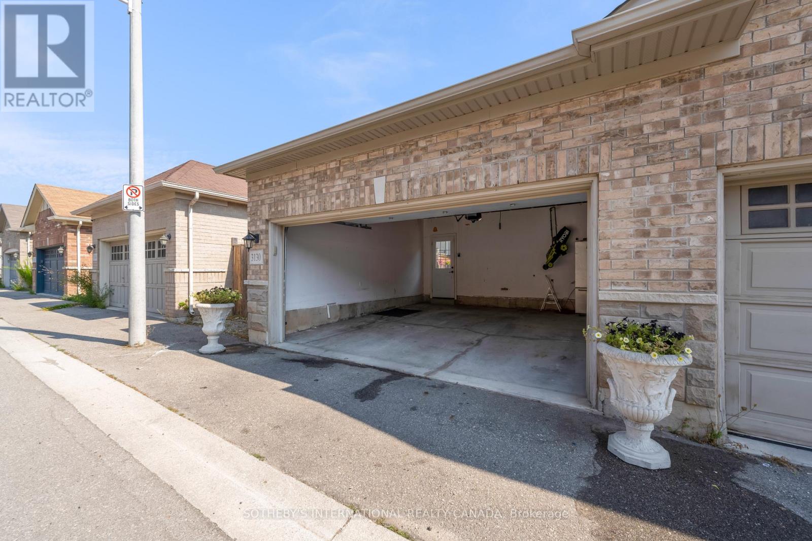 3130 Robert Brown Boulevard, Oakville (Go Glenorchy), Ontario  L6M 0P5 - Photo 39 - W12392493