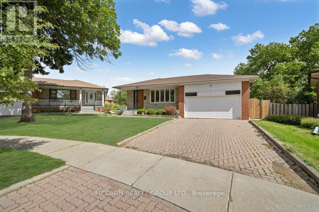 Property at 7 CARSWELL PLACE image 1