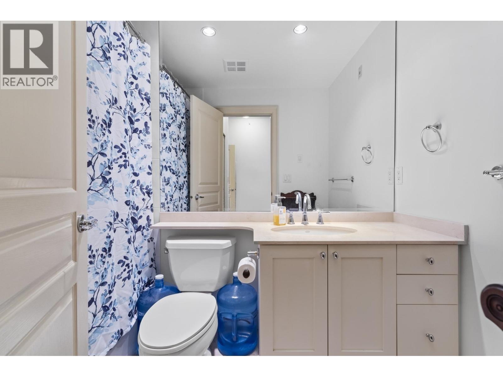 205 1896 Marine Drive, West Vancouver, British Columbia  V7V 1J6 - Photo 13 - R3045728