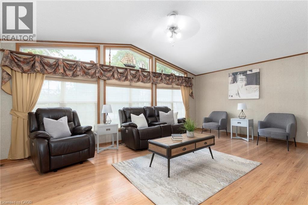 1161 4th Concession Road W, Flamborough, Ontario  L8B 0X3 - Photo 4 - 40768038