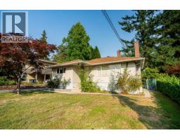 1302 Lennox Street, North Vancouver, Ca