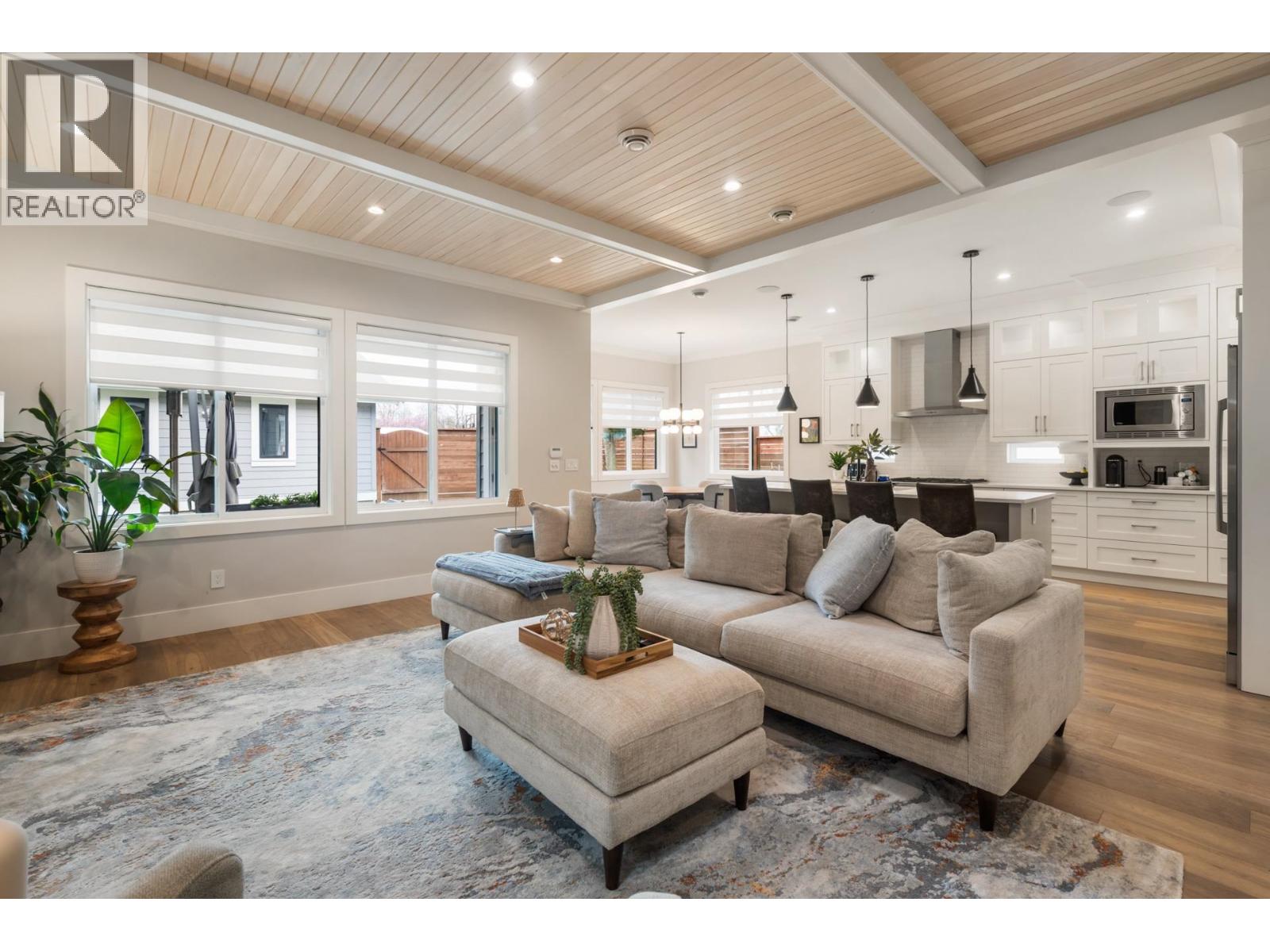 Property at 1745 ENDERBY AVENUE image 5