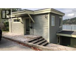 13044 Hassan Road, Pender Harbour, Ca