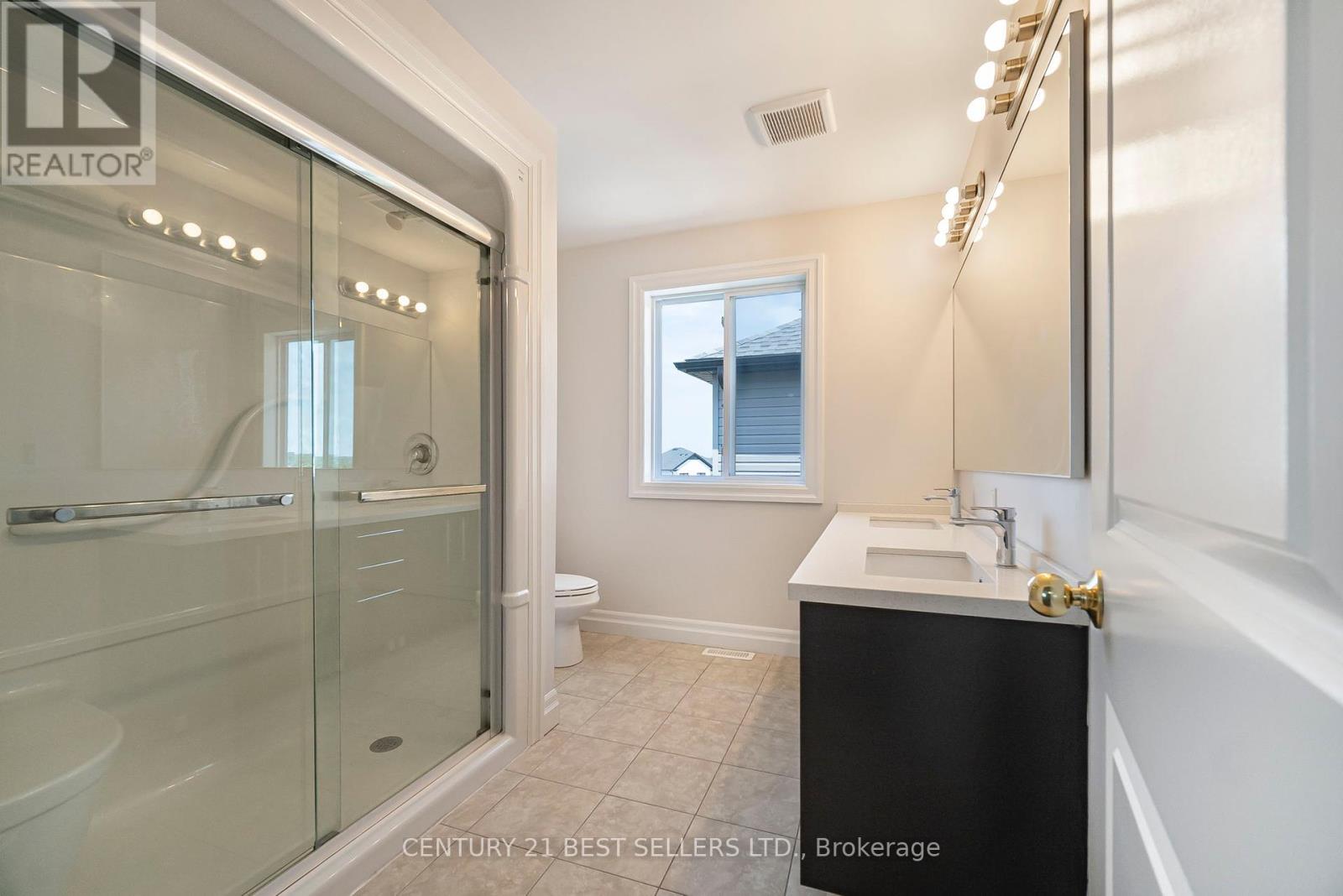33 - 2619 Sheffield Boulevard, London South (South U), Ontario  N6M 0G4 - Photo 22 - X12392445