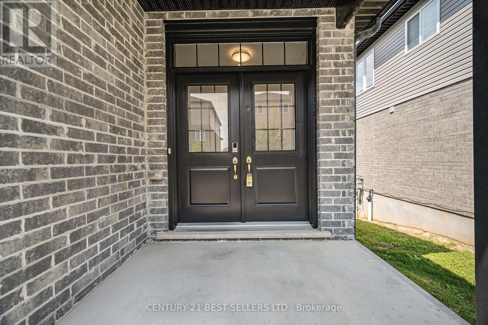 33 - 2619 Sheffield Boulevard, London South (South U), Ontario  N6M 0G4 - Photo 3 - X12392445