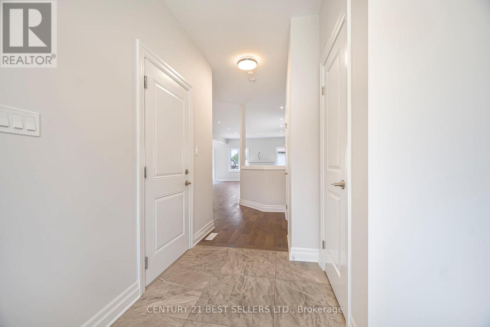 33 - 2619 Sheffield Boulevard, London South (South U), Ontario  N6M 0G4 - Photo 5 - X12392445