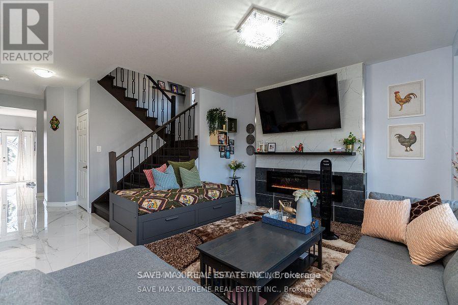 32 Sleeth Street, Brantford, Ontario  N3S 0J7 - Photo 7 - X12392470