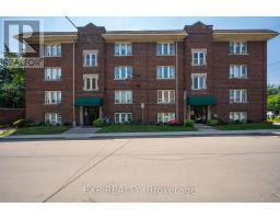 22 - 6 VINELAND AVENUE, Hamilton, Ontario