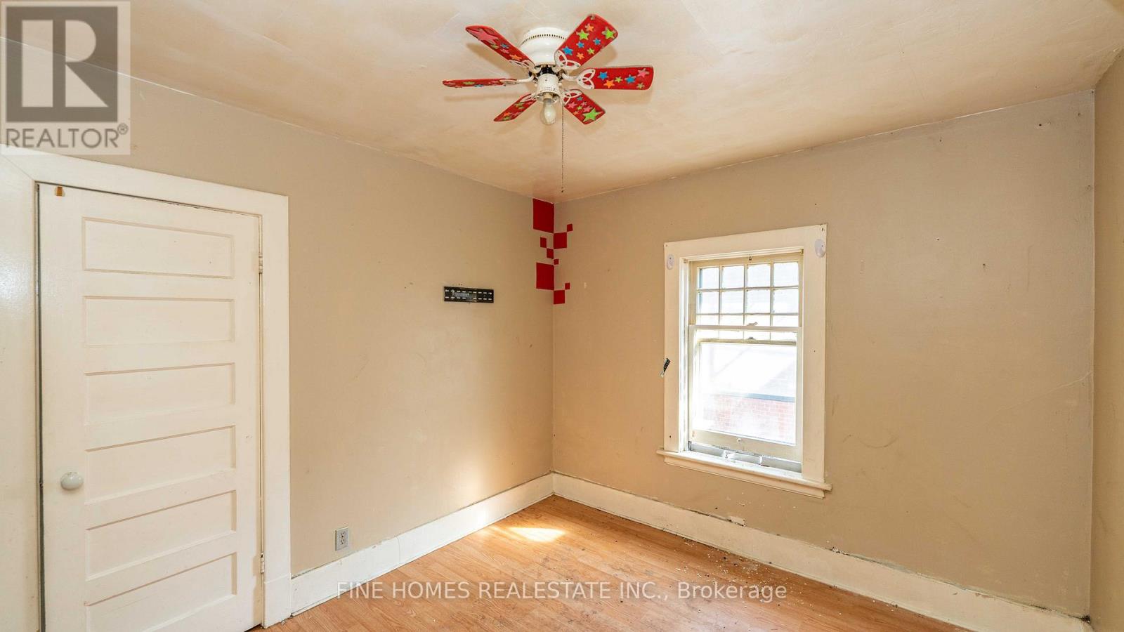 175 Stewart Street, Peterborough, Ontario  K9J 3M4 - Photo 5 - X12392489