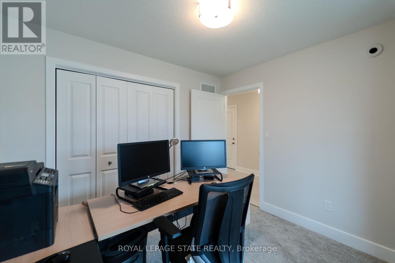 8 Harlequin Court, St. Thomas, Ontario  N5R 0L5 - Photo 7 - X12392492
